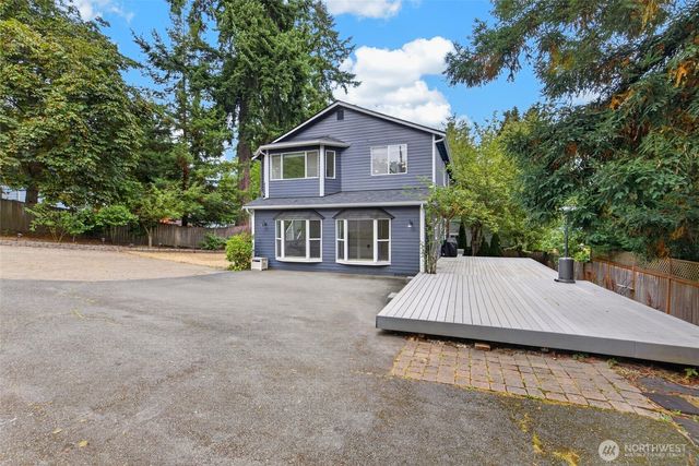 12730 15th Avenue NE, Seattle, WA 98125