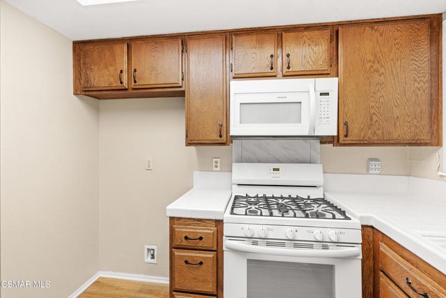 3354 Darby Street 313, Simi Valley, CA 93063