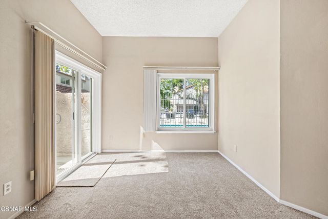 3354 Darby Street 313, Simi Valley, CA 93063