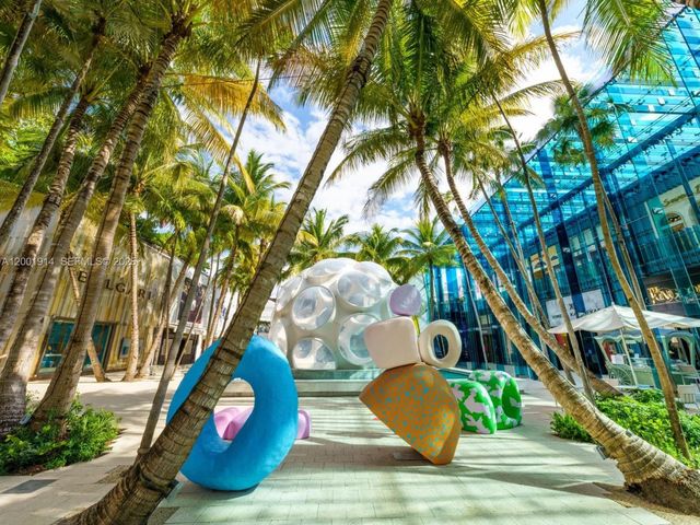 321 NE 26th St PH906, Miami, FL 33137