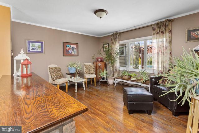 28 WEDGE DR, Hamilton, NJ 08610