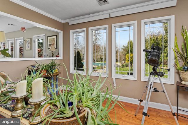 28 WEDGE DR, Hamilton, NJ 08610