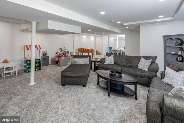200 OLD GEORGETOWN RD, Princeton, NJ 08540