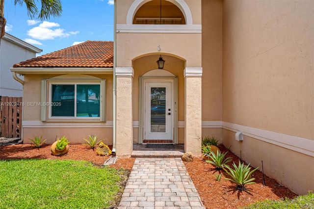 15891 SW 84th Street, Miami, FL 33193