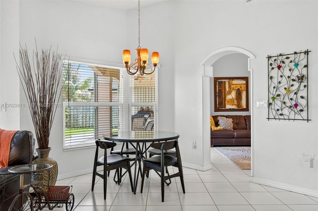 15891 SW 84th Street, Miami, FL 33193