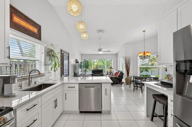 15891 SW 84th Street, Miami, FL 33193