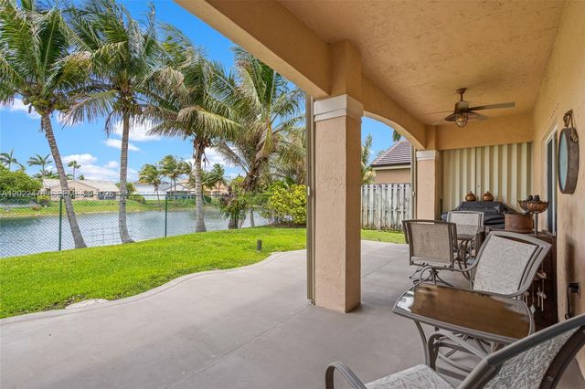 15891 SW 84th Street, Miami, FL 33193