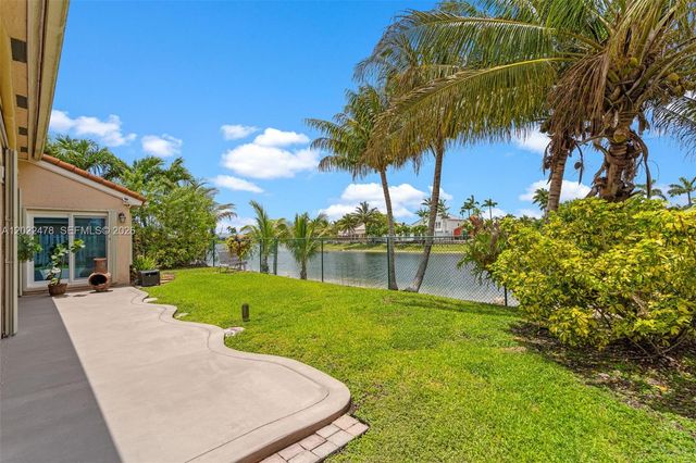 15891 SW 84th Street, Miami, FL 33193