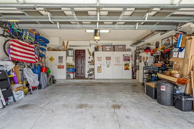 15891 SW 84th Street, Miami, FL 33193