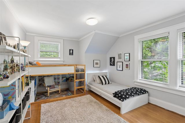 1502 42nd Street, Des Moines, IA 50311