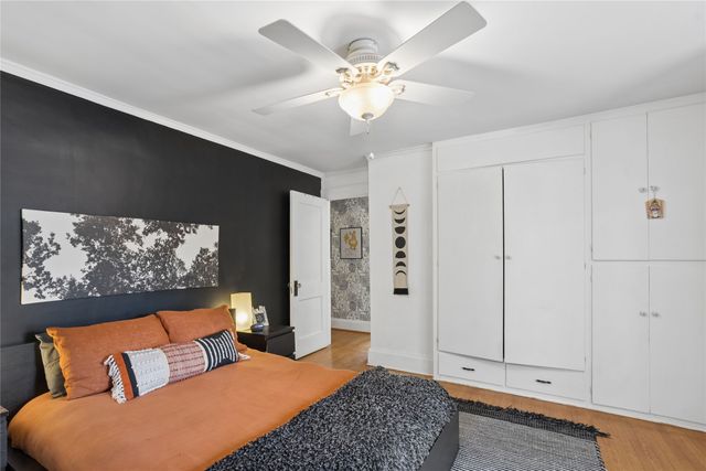 1502 42nd Street, Des Moines, IA 50311