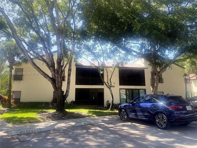 2526 N Carambola Circle N 1821, Coconut Creek, FL 33066