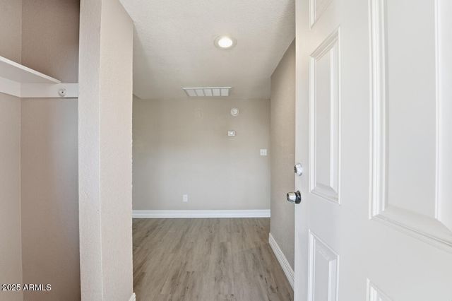 2847 N 46TH Avenue 10, Phoenix, AZ 85035