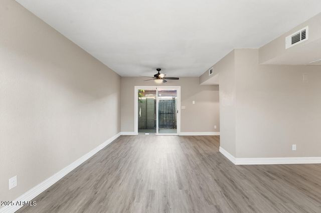 2847 N 46TH Avenue 10, Phoenix, AZ 85035