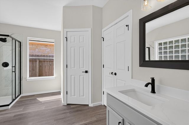 8817 Corran Ferry DR, Austin, TX 78749