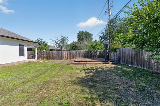 8817 Corran Ferry DR, Austin, TX 78749