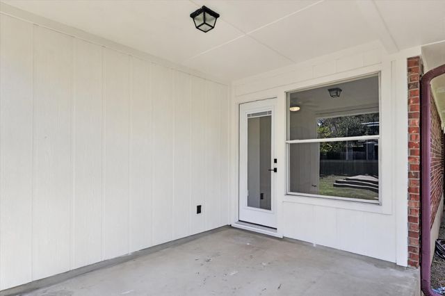 8817 Corran Ferry DR, Austin, TX 78749