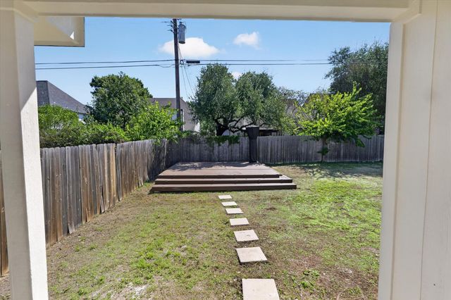 8817 Corran Ferry DR, Austin, TX 78749