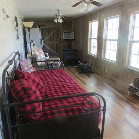 75 Snell Rd, Ethridge, TN 38456