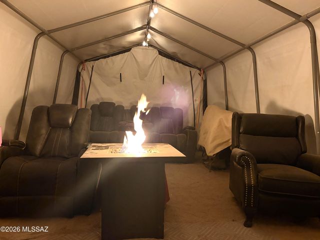 1901 W Three Kings, Vail, AZ 85641