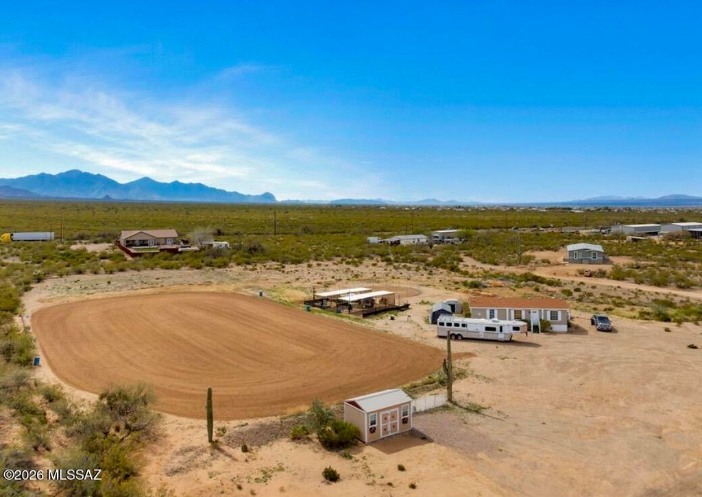 1901 W Three Kings, Vail, AZ 85641