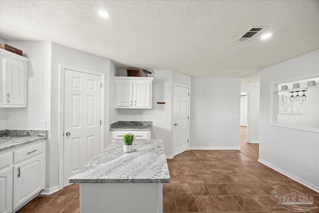 2012 Southwind Cir, Pensacola, FL 32506