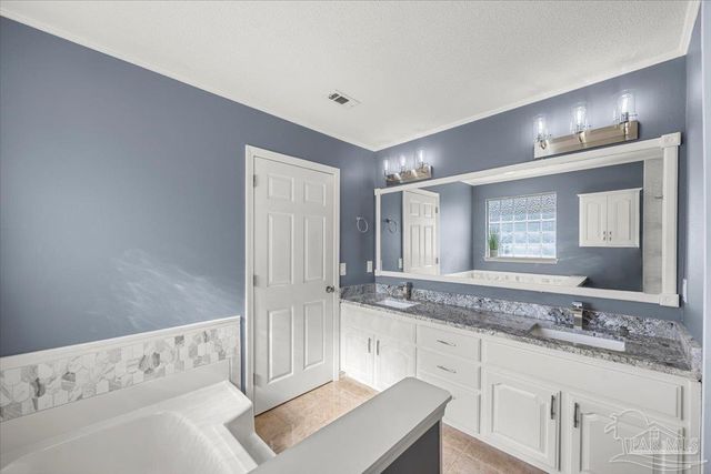 2012 Southwind Cir, Pensacola, FL 32506