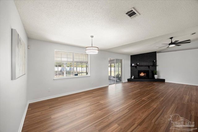 2012 Southwind Cir, Pensacola, FL 32506