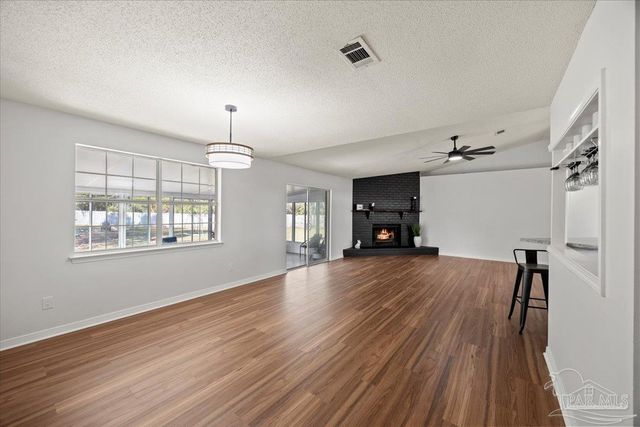 2012 Southwind Cir, Pensacola, FL 32506