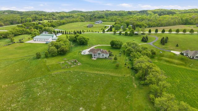 1829 County Highway K, Hartford, WI 53027