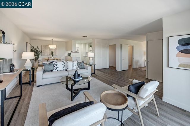 2101 PTARMIGAN DR 2, Walnut Creek, CA 94595