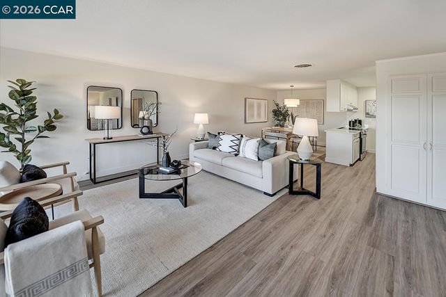 2101 PTARMIGAN DR 2, Walnut Creek, CA 94595