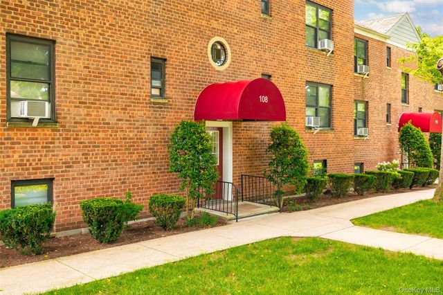 108 Richbell Road Unit C4, Mamaroneck, NY 10543