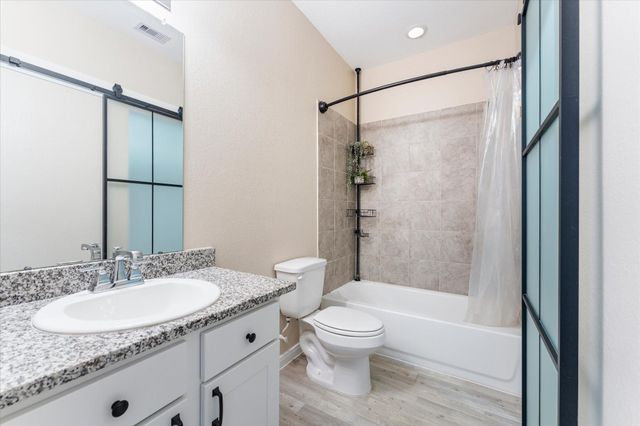 9903 Opal Stone Way, Conroe, TX 77306