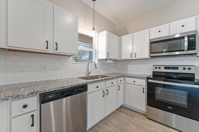 9903 Opal Stone Way, Conroe, TX 77306