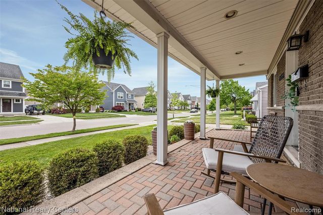 2365 Hamata Street, Ferndale, MI 48220