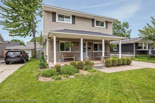 2365 Hamata Street, Ferndale, MI 48220