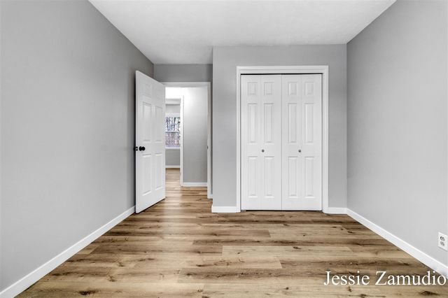 609 SE 60th Street, Kentwood, MI 49548