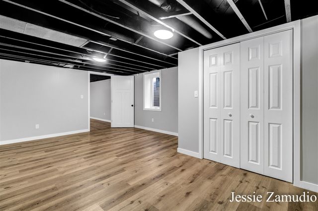 609 SE 60th Street, Kentwood, MI 49548