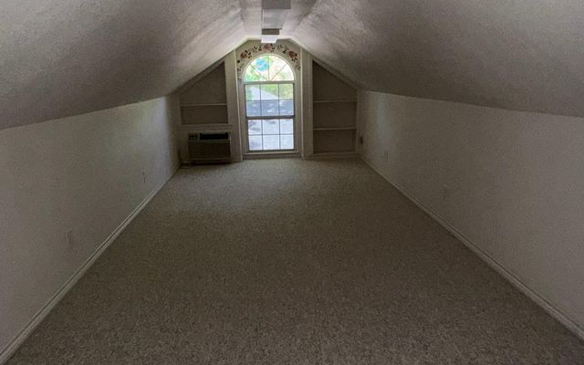 266 Quail ST, Meadowlakes, TX 78654