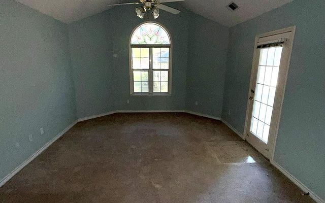 266 Quail ST, Meadowlakes, TX 78654
