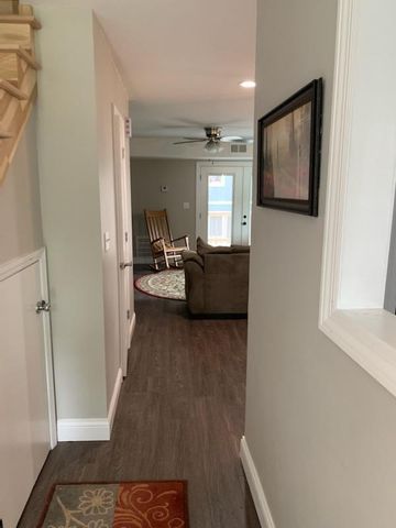 5214 Hickory Woods Lane B, Hixson, TN 37343