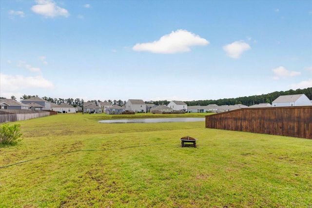 212 Coral Sunset Way, Summerville, SC 29486