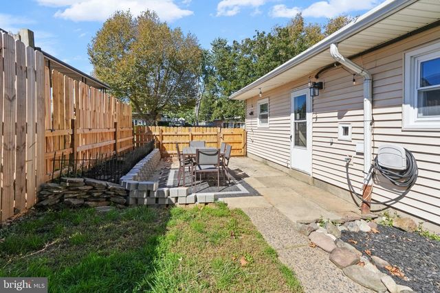 9333 RISING SUN AVE, Philadelphia, PA 19115