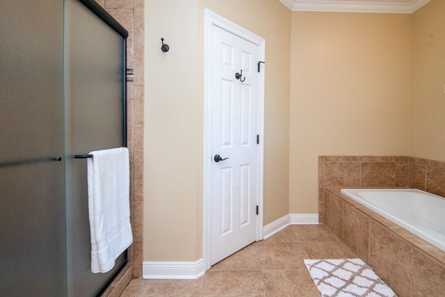 10 Moss Point, Hattiesburg, MS 39402