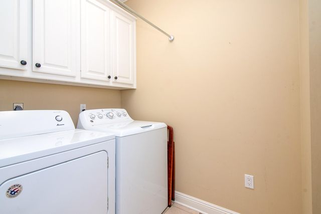 10 Moss Point, Hattiesburg, MS 39402