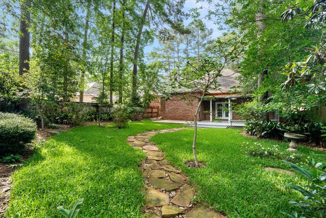 10 Moss Point, Hattiesburg, MS 39402
