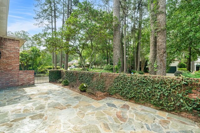 10 Moss Point, Hattiesburg, MS 39402