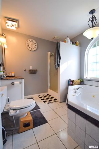 10341 N Puckett Lane, Mt Vernon, IL 62864