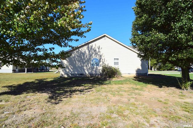 10341 N Puckett Lane, Mt Vernon, IL 62864